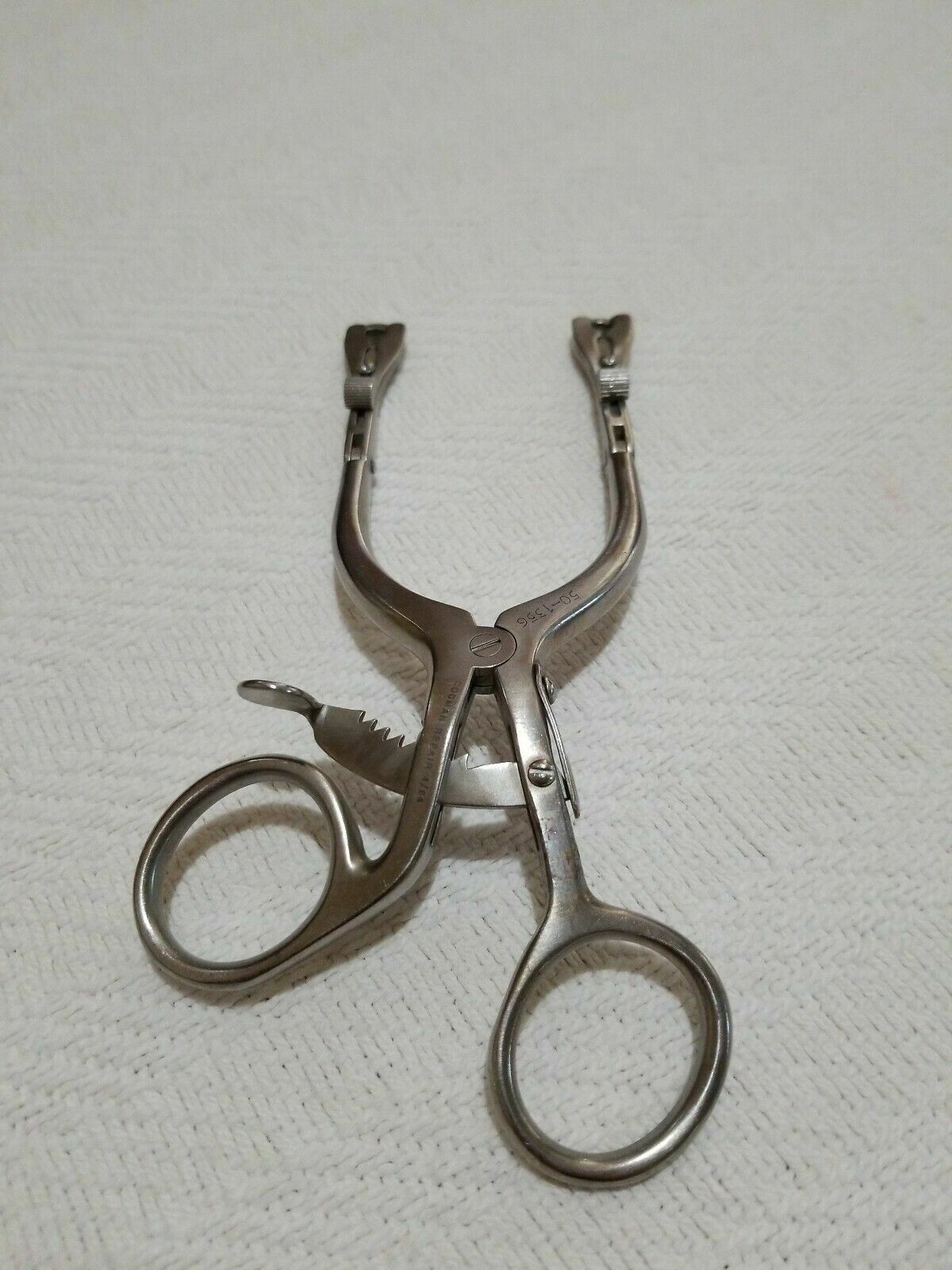 Codman Surgical Orthopedic Cervical Retractor Frame 50-1356 MJ5