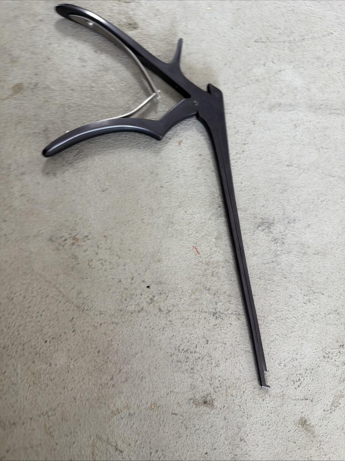 V. Mueller VM81-1102 3mm Kerrison Rongeur Surgical Spine Neurosurgery Instrument