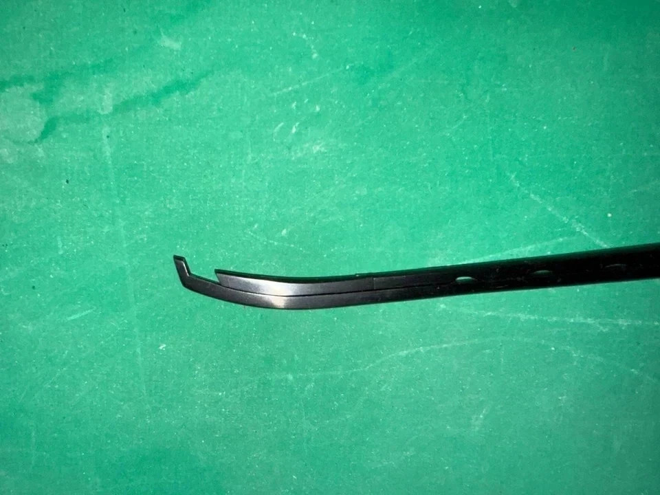 Aesculap FF469RBlack Kerrison Punch Rongeur 3mm Low Profile Pin Injector Up Bite