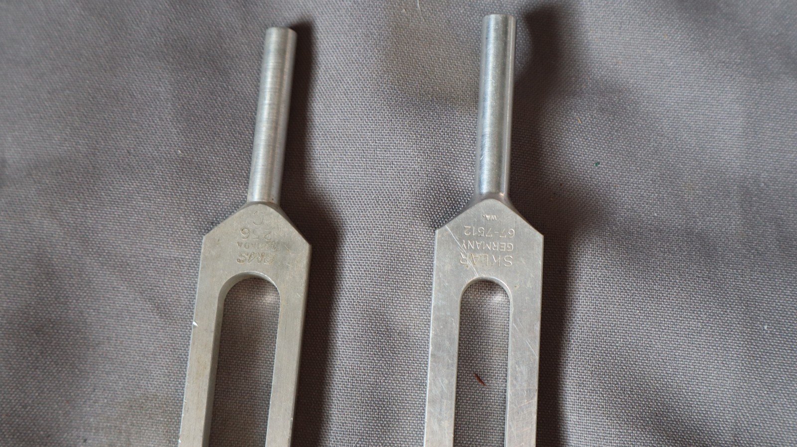 SKLAR 67-7512 Tuning Fork with Weight Aluminum Alloy C-512 cps BMS 256 canada L