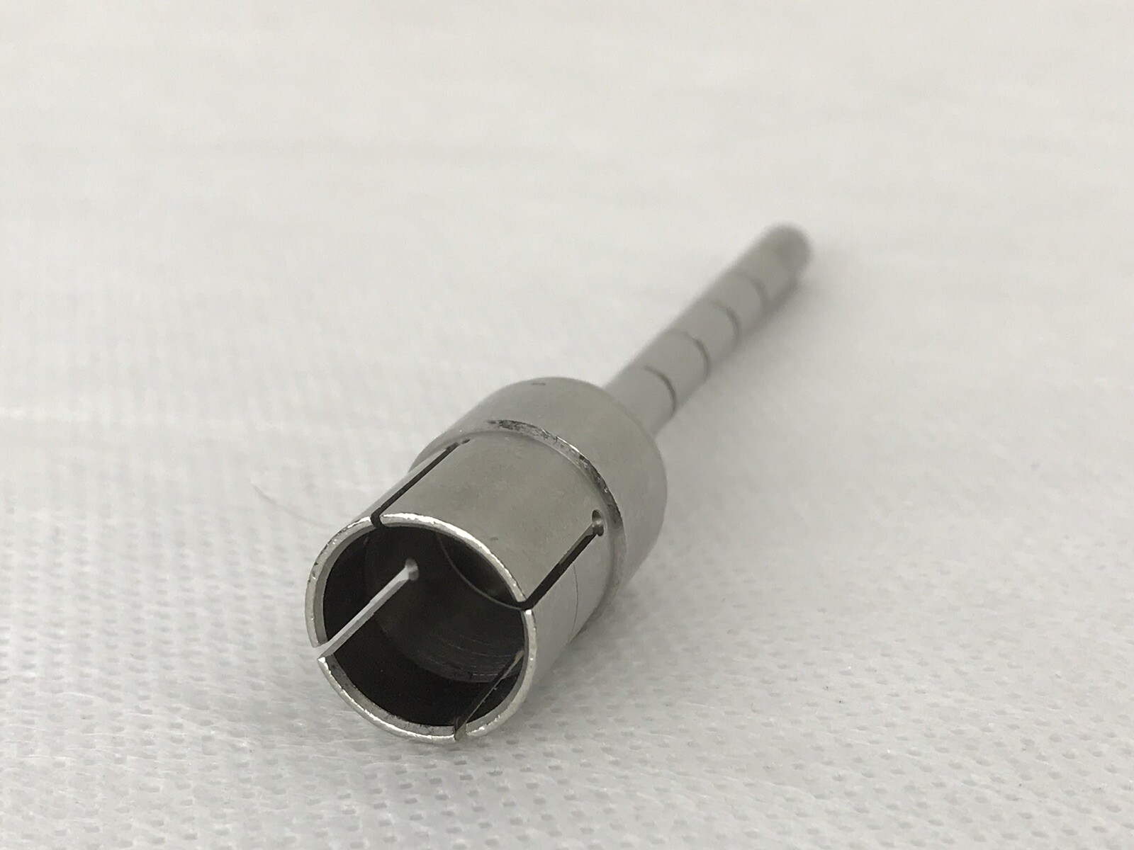 3M A223 Bur Guard Extra Long Length 9.5cm Approximate Working Length 6.5cm