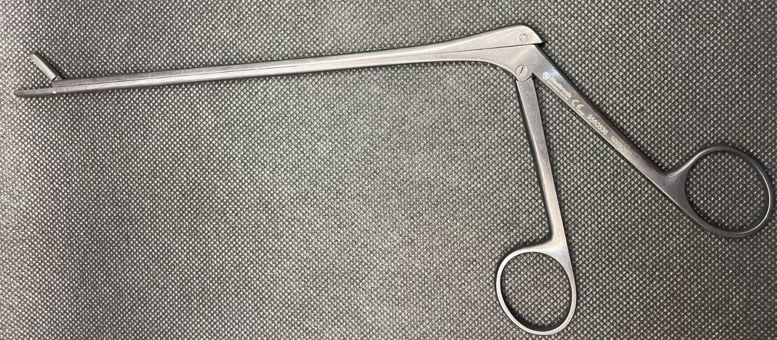 MEDTRONIC Sofamor Danek 9560536 METRx 4mm Straight Pituitary Rongeur Forceps
