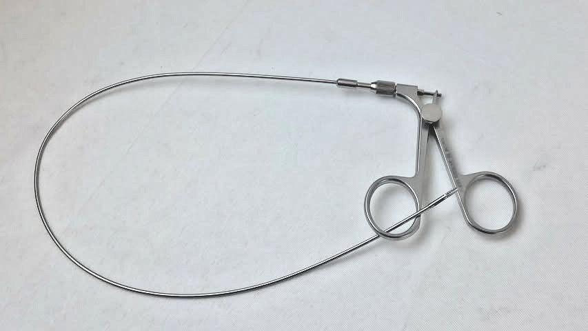 Millennium Surgical 72-3170023 Flexible Grasping Forceps 7Fr x 40cm Endoscopy
