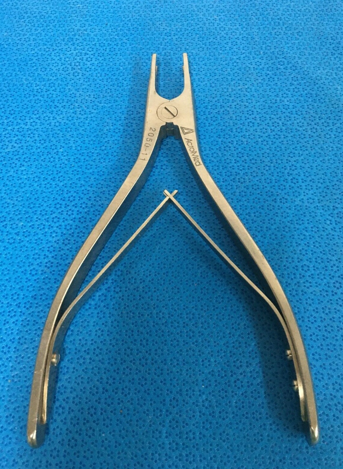 Acromed 2050-11 Large Distractor.