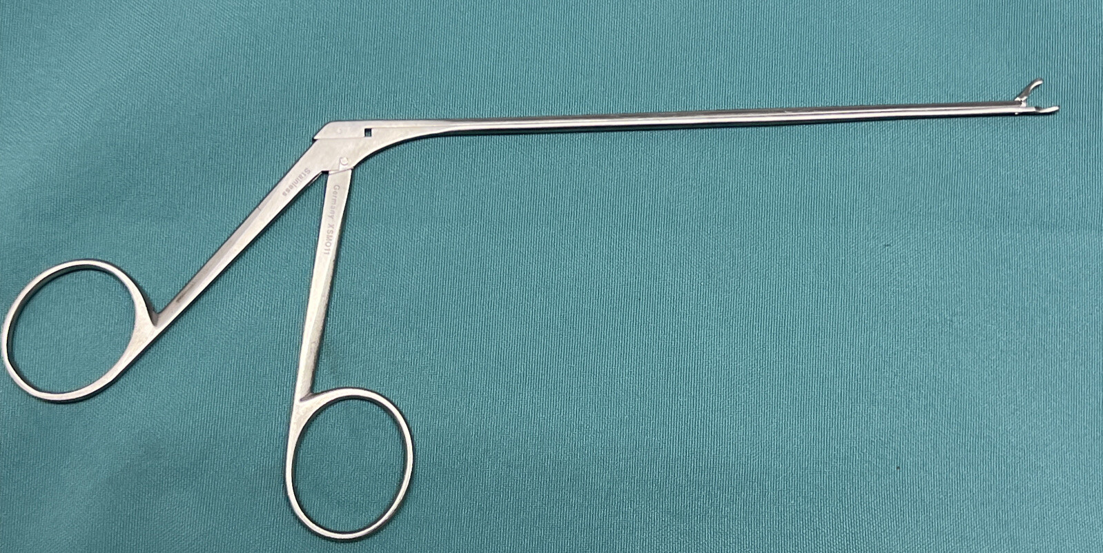 V. Mueller NL3785-023 Rhoton Cup Forceps, Straight, Cup 1mm Wide, 5-3/4″