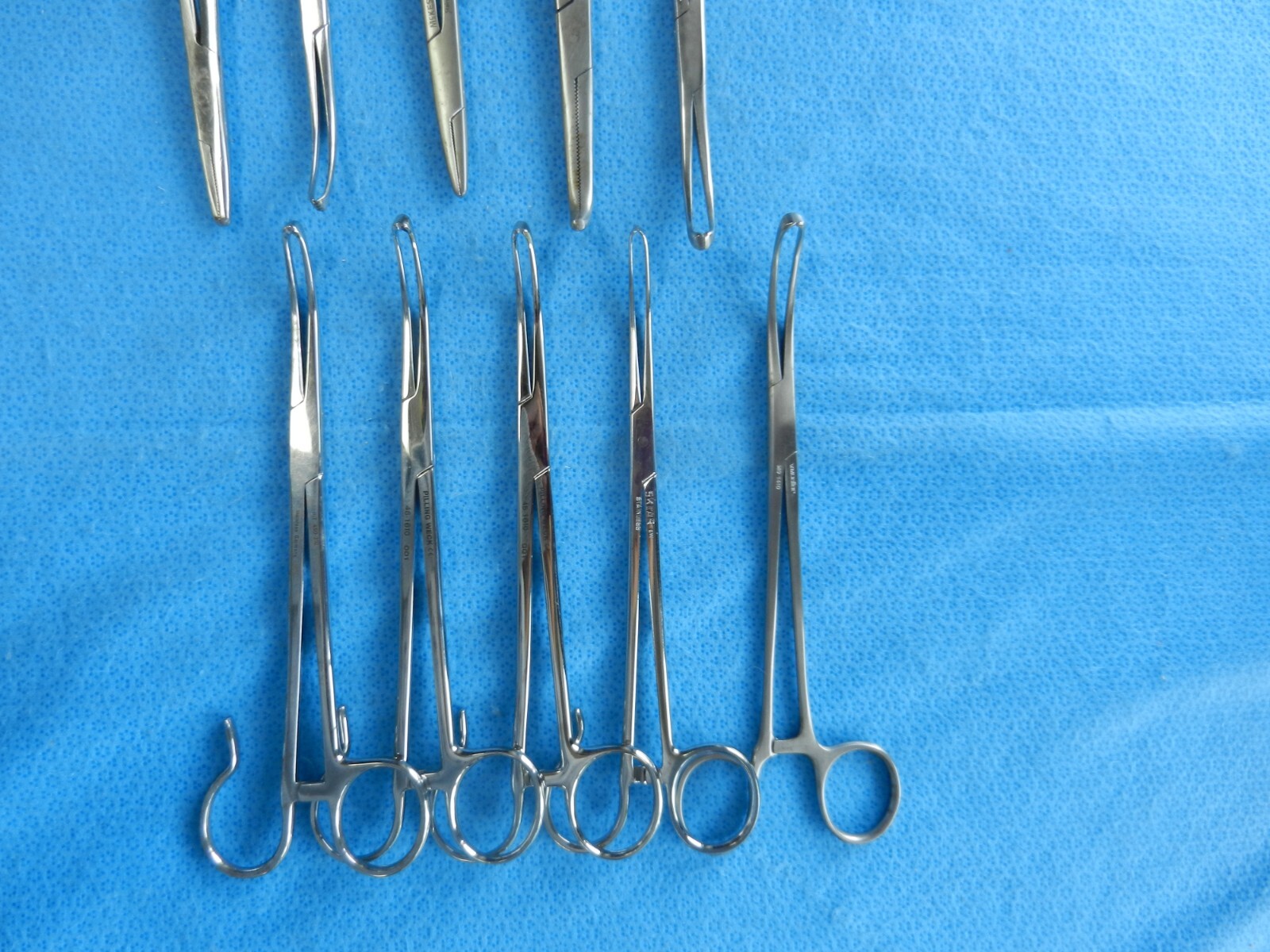 D8997 Jarit V.Mueller Pilling Lot of 10 Curved/Straight Forceps Approx. 18cm