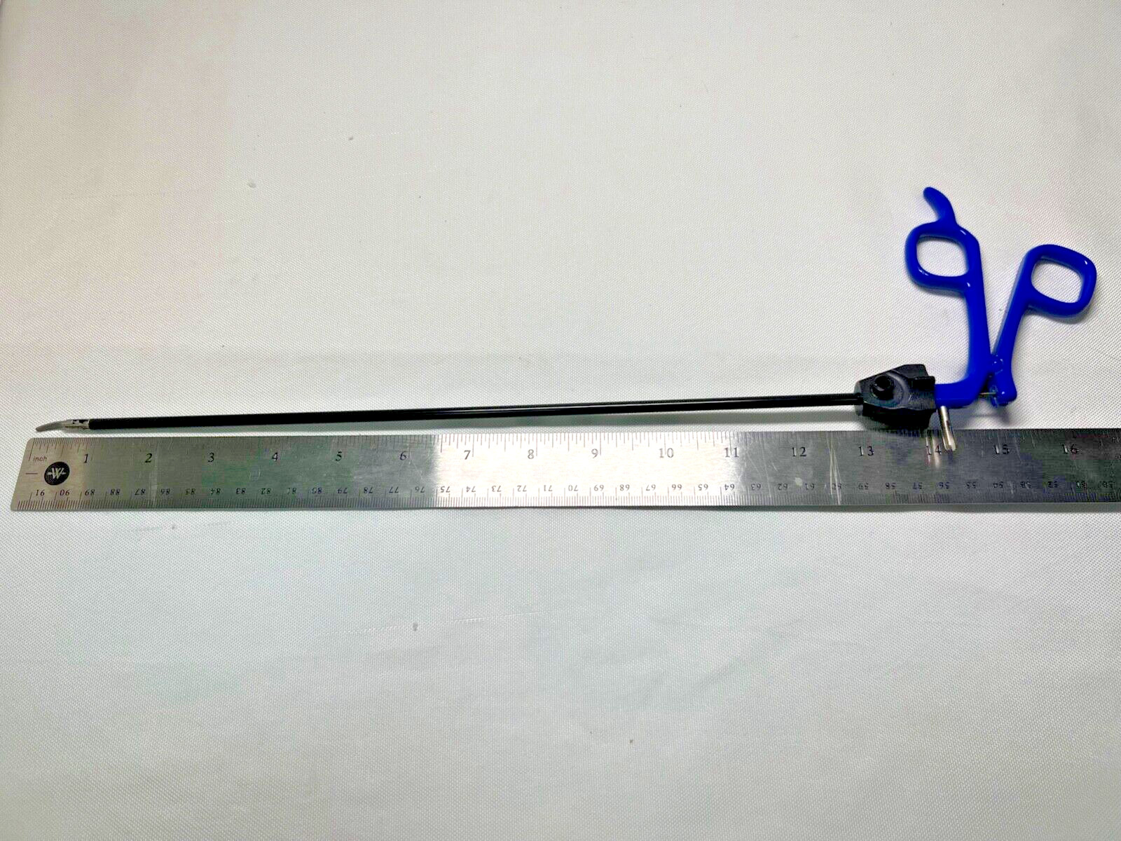 Snowden Pencer 90-1001 Metzenbaum Scissors Curved 5mm X 32cm Laparoscopy