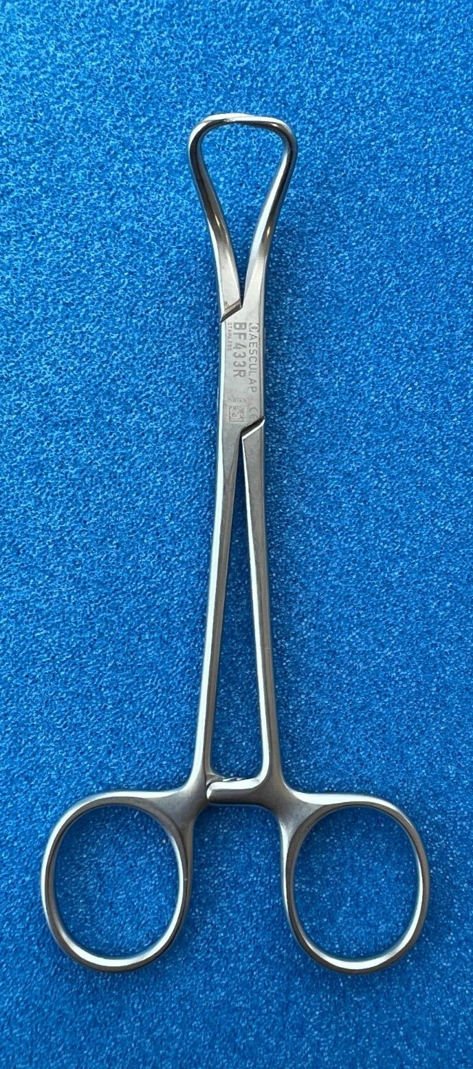 Aesculap BF433R Backhaus Towel Clamps 5¼”, GERMANY
