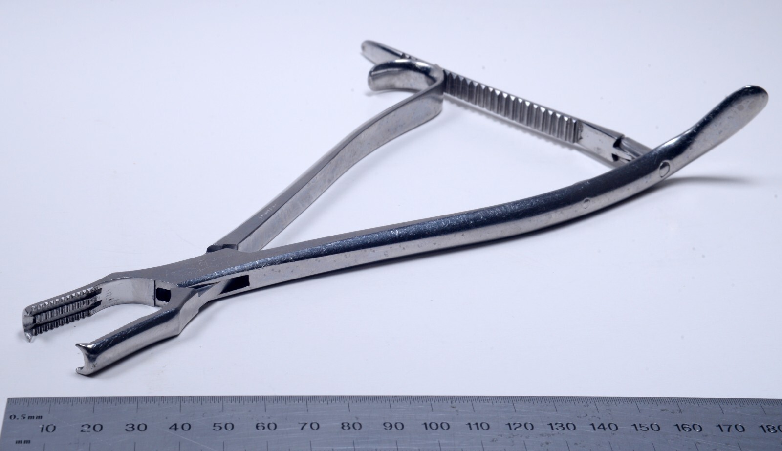 Lawton Kern Bone Holding Clamps Rachet 8½” Stainless Steel Surgical