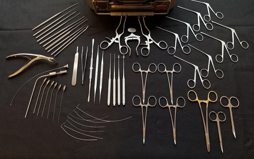 46 pc V. Mueller Tympanoplasty / ENT Surgical Instrument Tray w/ Case