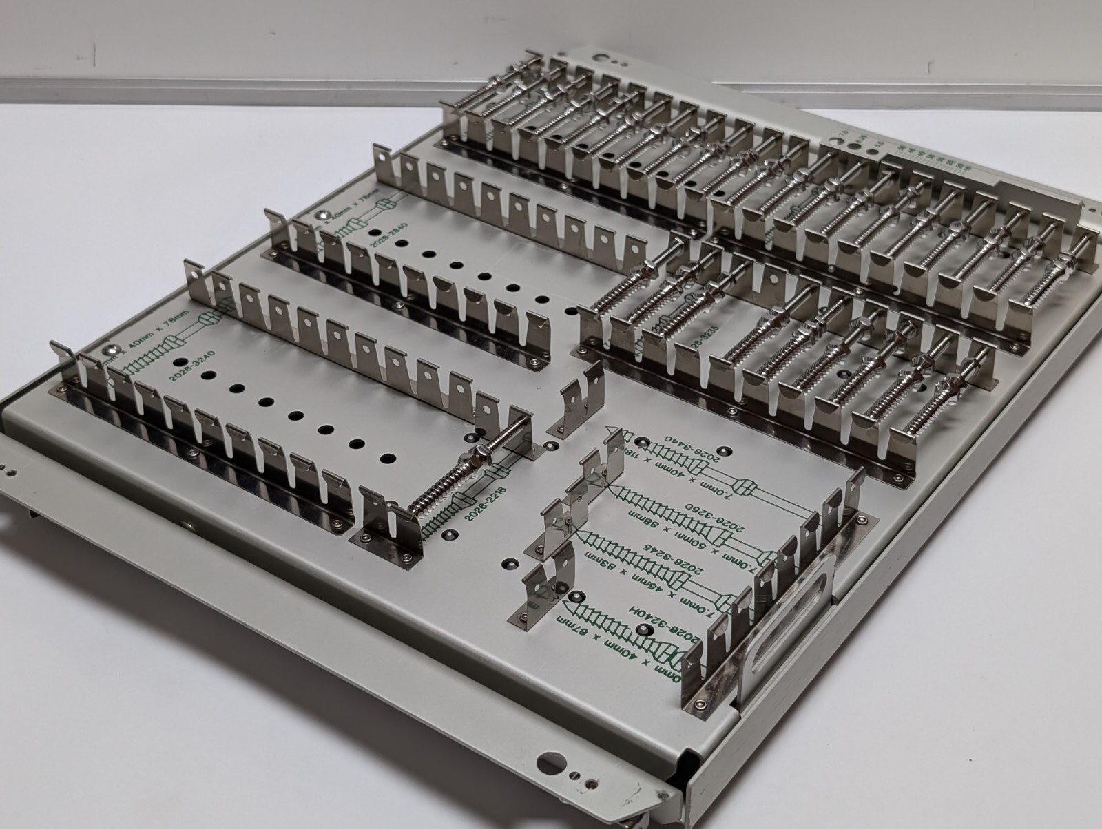 ACROMED 2025-990 VSP Implant Set (USED).