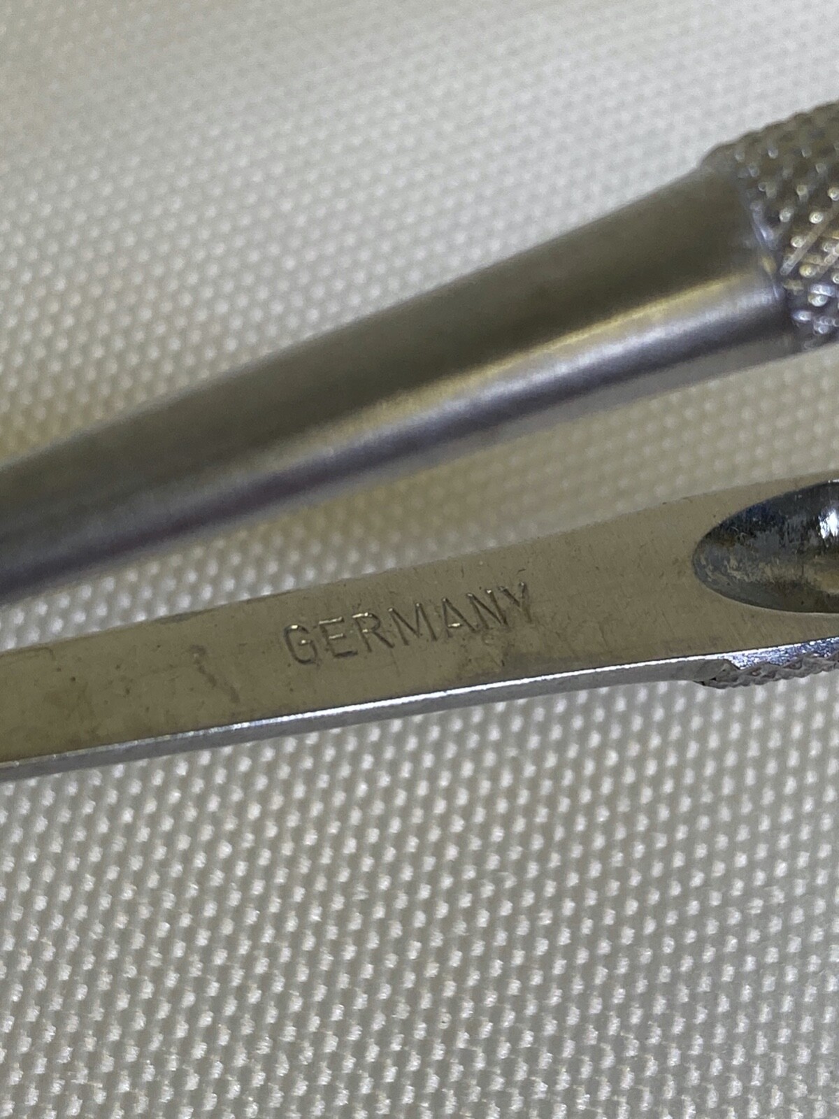 V. Mueller CH0682 Delicate Touch Jacobson Micro Locking Needle Holder 7.25″