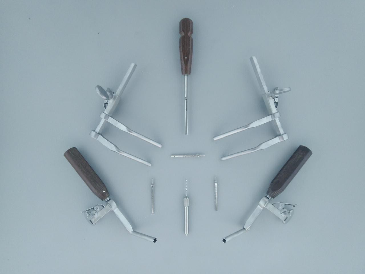 Caspar Cervical Distractor Set Right & Left With Screw Driver Spine Instrument
