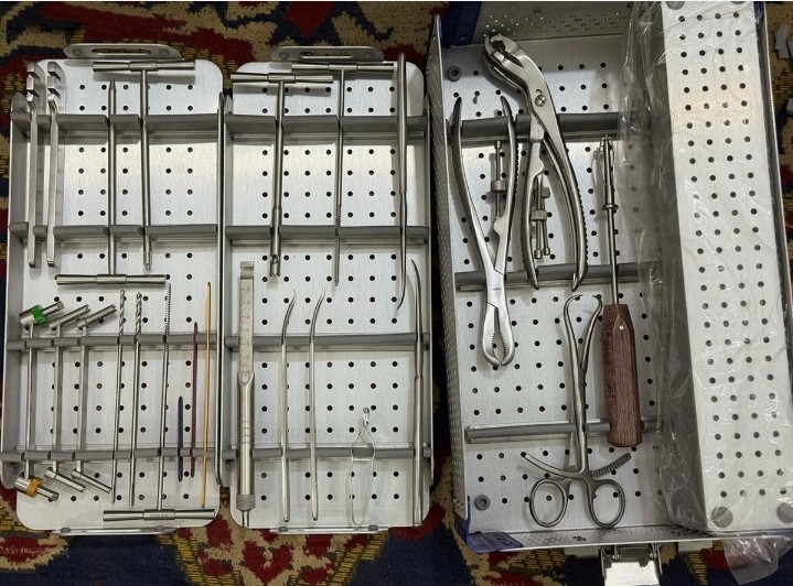 Small Fragment Set Locking And Non locking Instruments Set