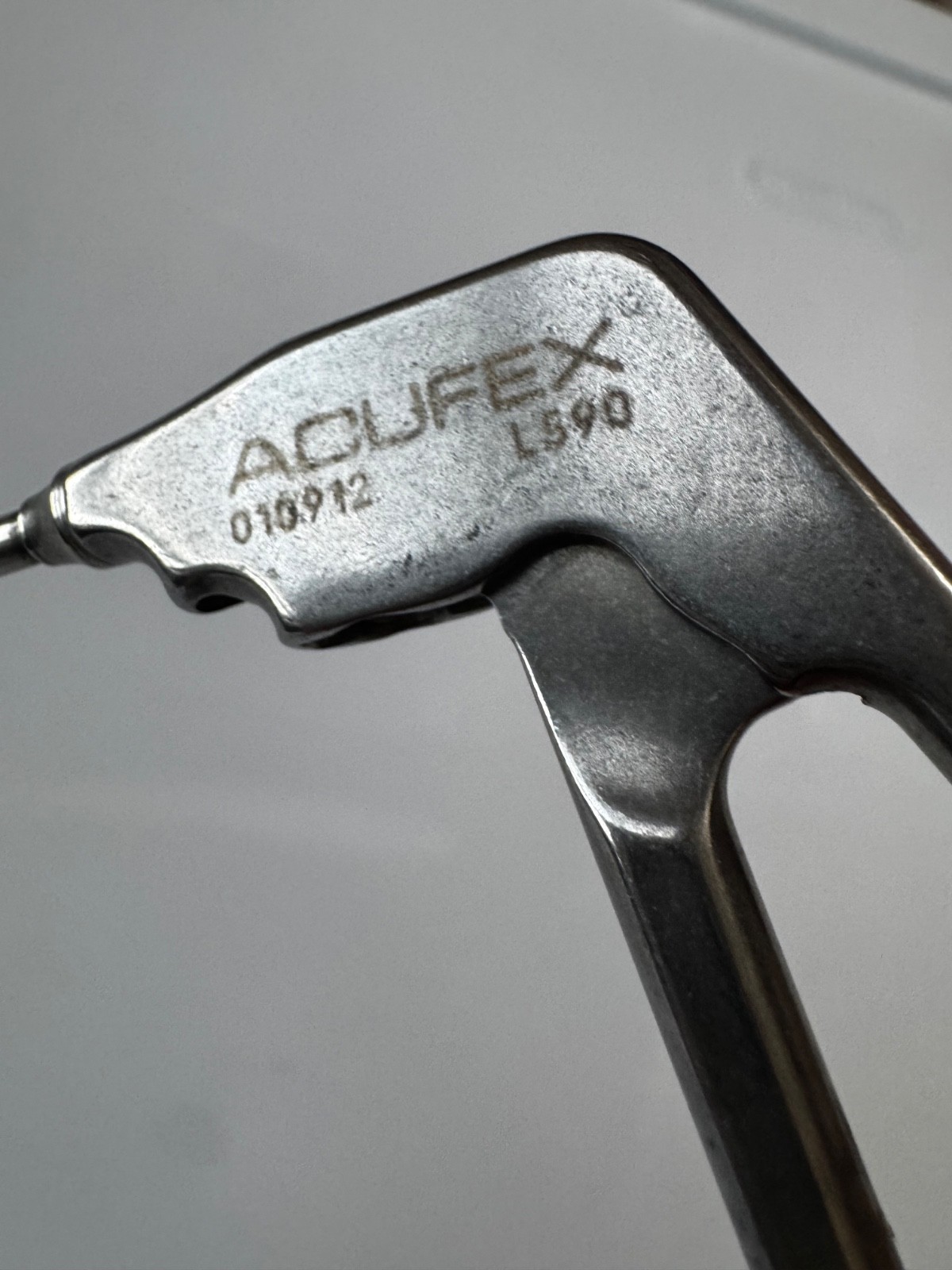 Acufex 2.2mm/90 Degree Left Rotary Arthroscopic Punch Model 010912