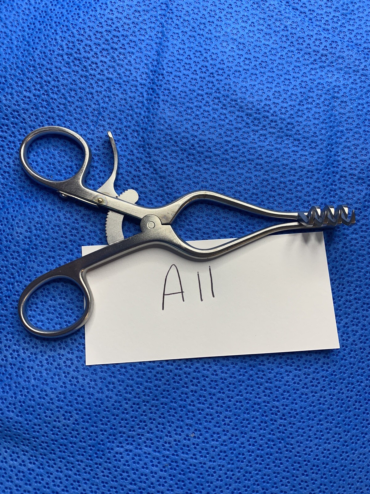 Codman Surgical 5-1/2in (14cm) Tissue Retractor 50-1224