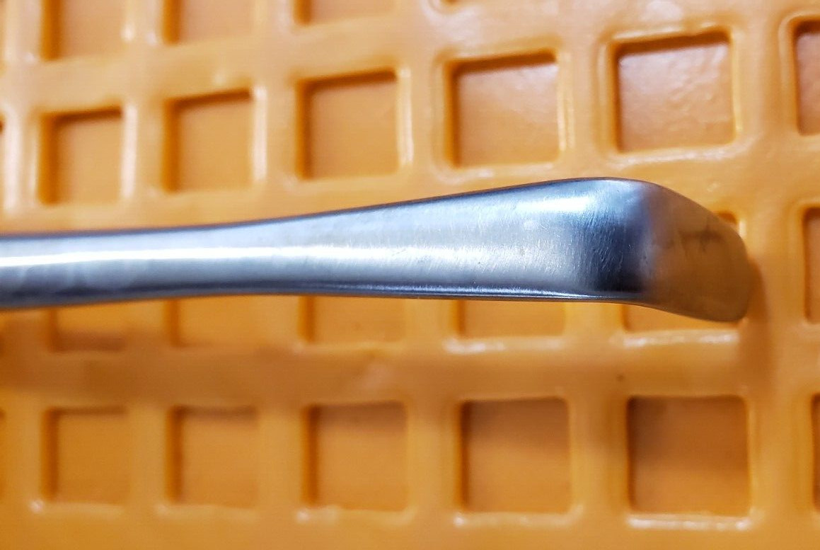 Jarit 200-126 Surgical Langenbeck Retractor 8.5″ small Blade 10mm
