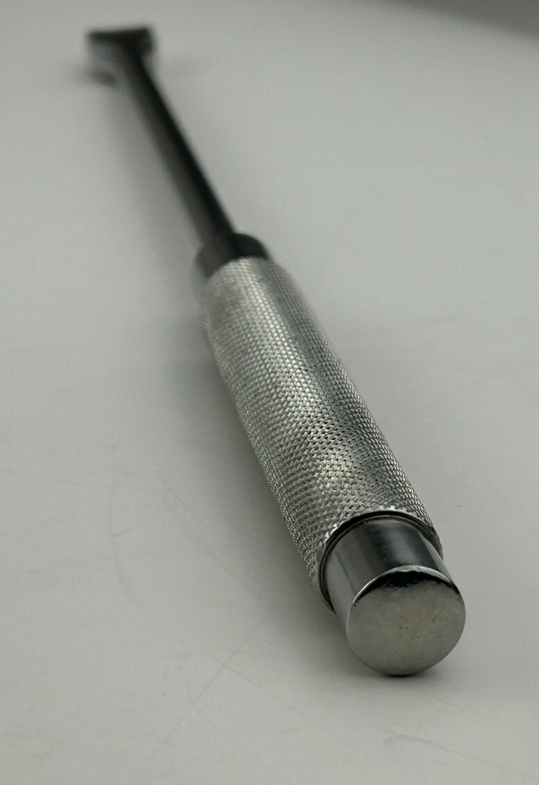 Tornier REF MWB067 Head Removal Instrument Tip 12 x 6.5mm Length 8.75in