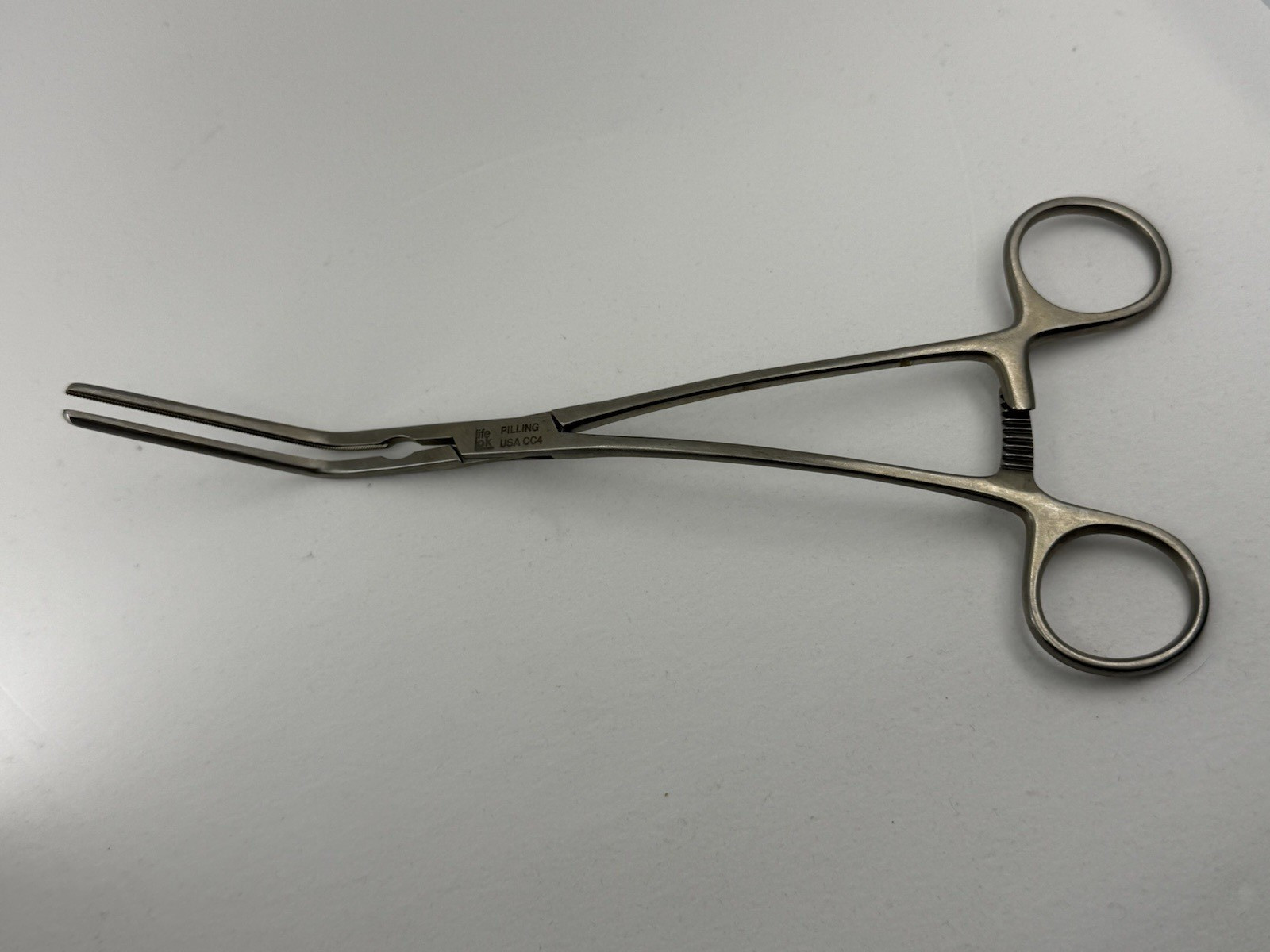 Pilling 35-3682 DeBakey Multi-Purpose Angled Clamp Forceps 8 & 5/8 inches