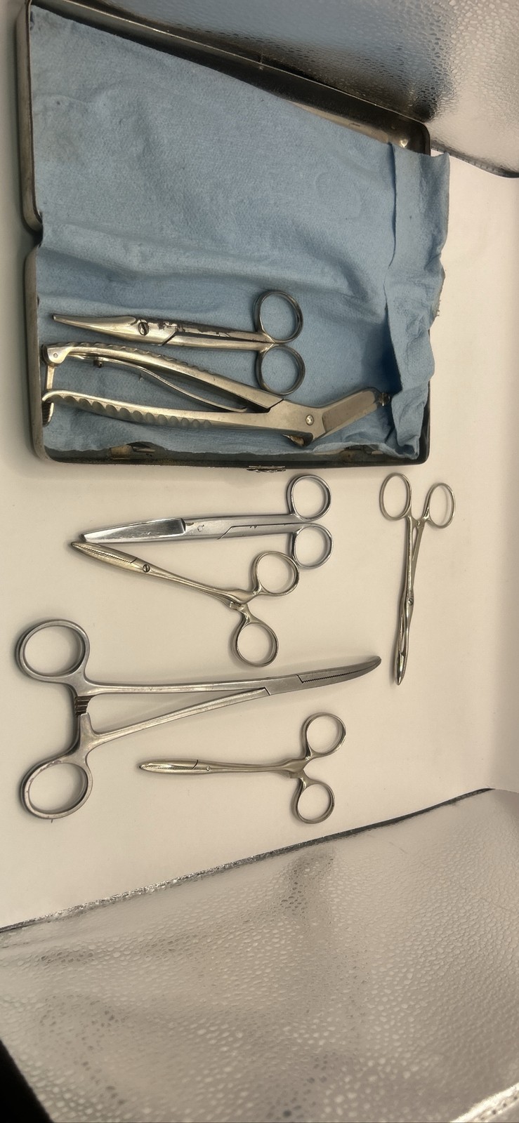 Surgical Instruments Kit Steel Scissors Forceps Hemostats Case