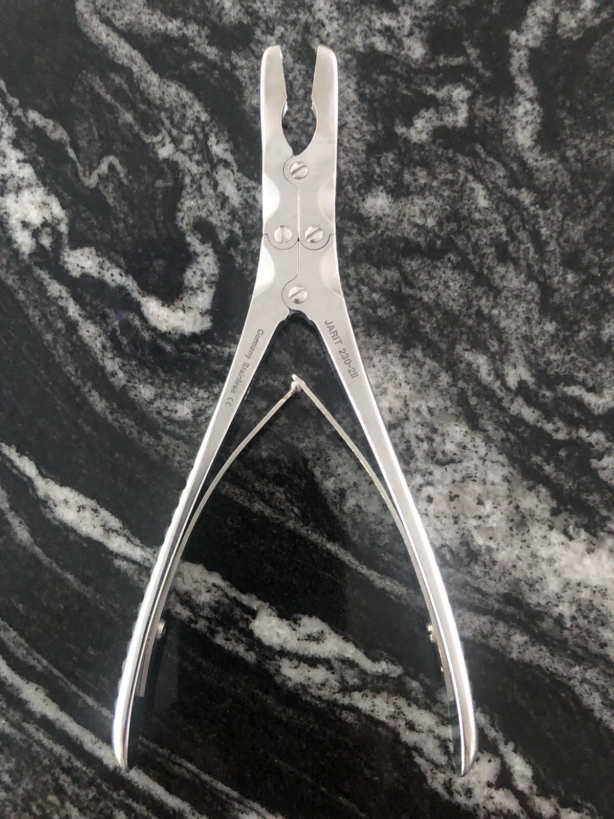 Jarit 230-211 Ruskin Rongeur, D/A, 5mm Bite, CVD., 7-1/4” Stainless Germany.