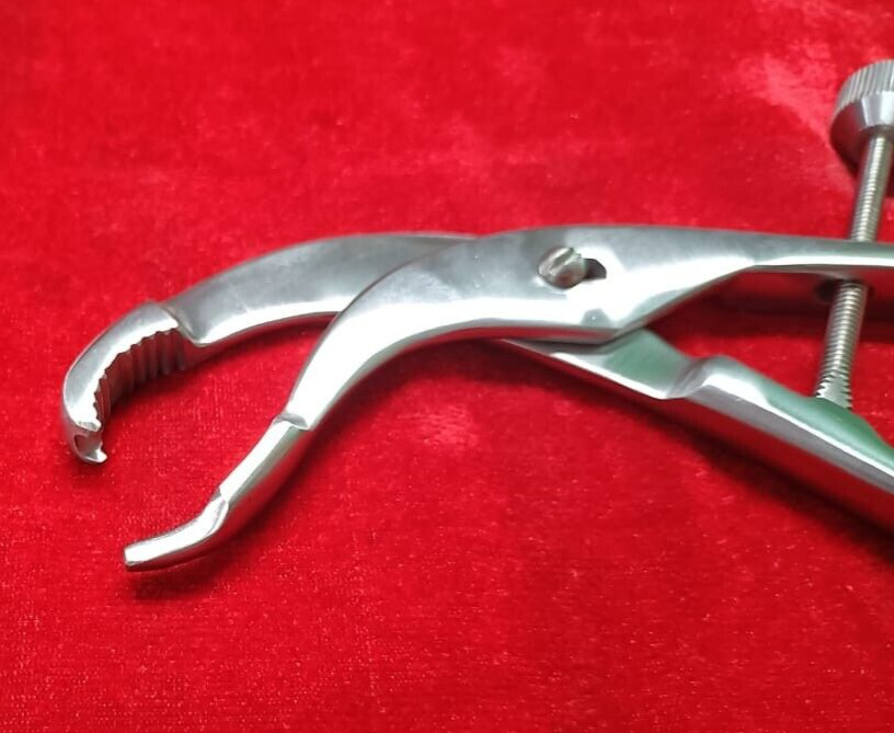 Orthopedic Instruments Self Centering Bone Holding Forceps Best Quality Reusable