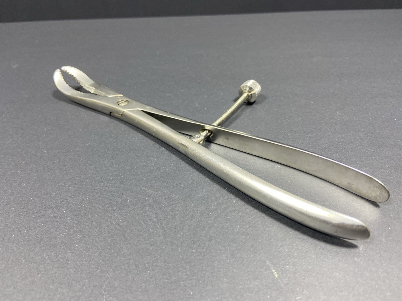 399.05 Reposition Forceps Curved Speed Lock