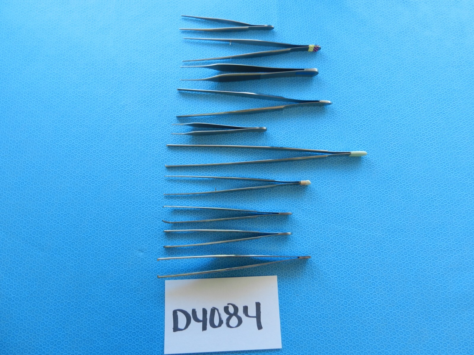 D4084 Codman V. Mueller Pilling Surgical Forceps Lot Of 10