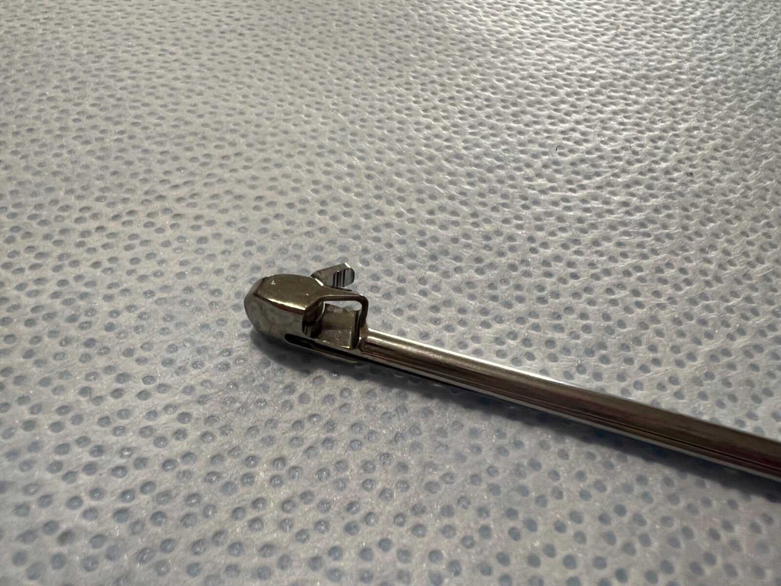 Concept Conmed Linvatec C6702 Right Retro Arthroscopic Punch 6-1/2″ Length