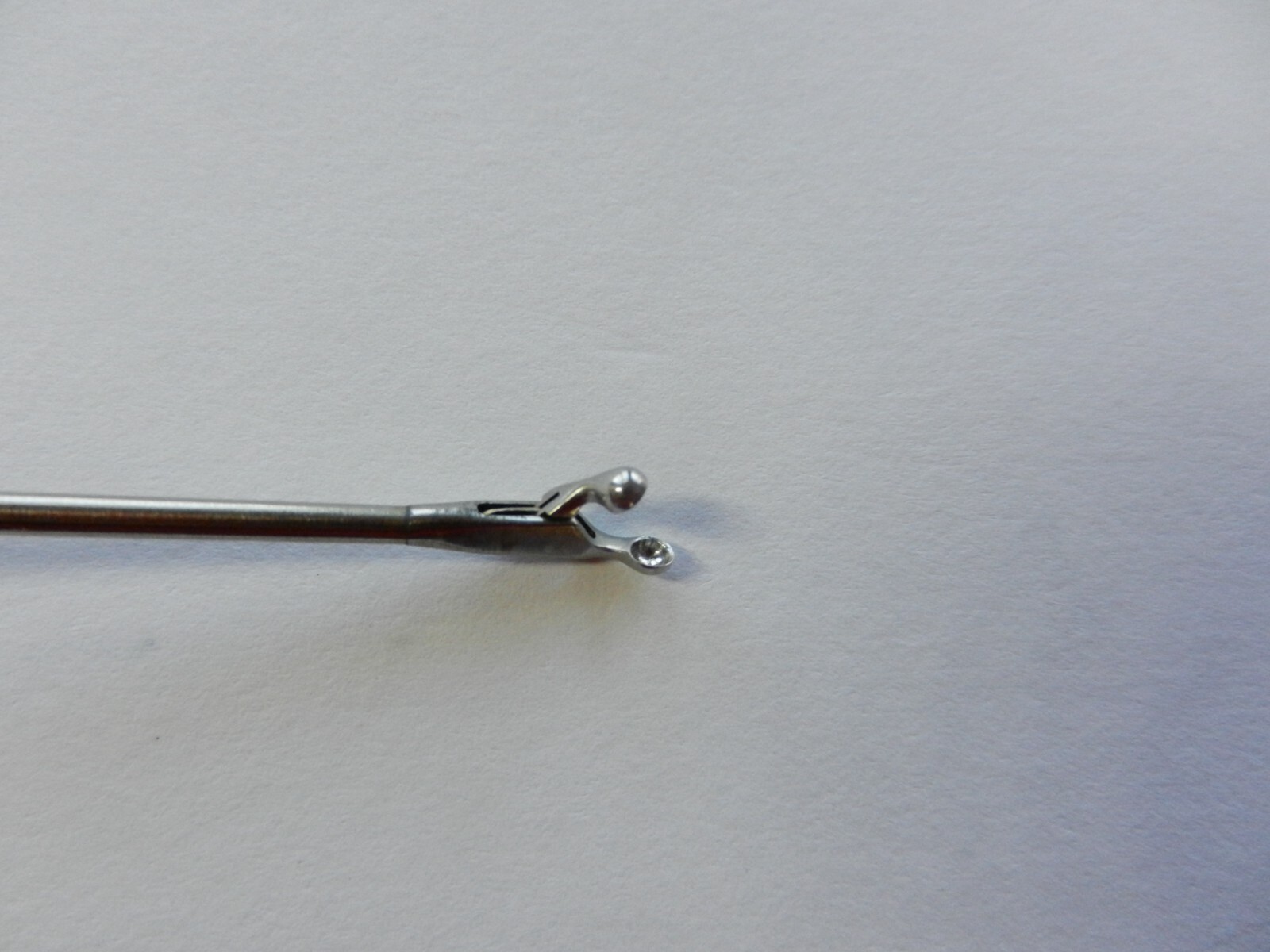 E4418 Pilling 506461 Jako Kleinsasser Right Angled 2.4mm Cup Micro Forceps
