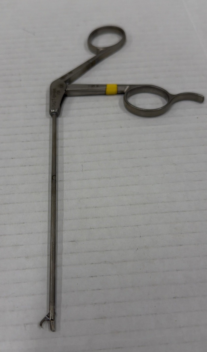 Linvatec SHUTT 2.10011 Arthroscopic Micro-Scissors, 2.7mm, STR