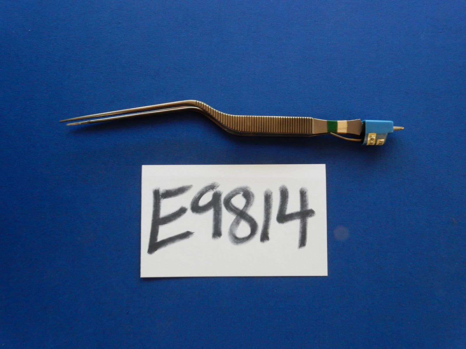 Codman 80-1221 Irrigating 1.0mm Bayonet Bipolar Forceps 8.75″ Length