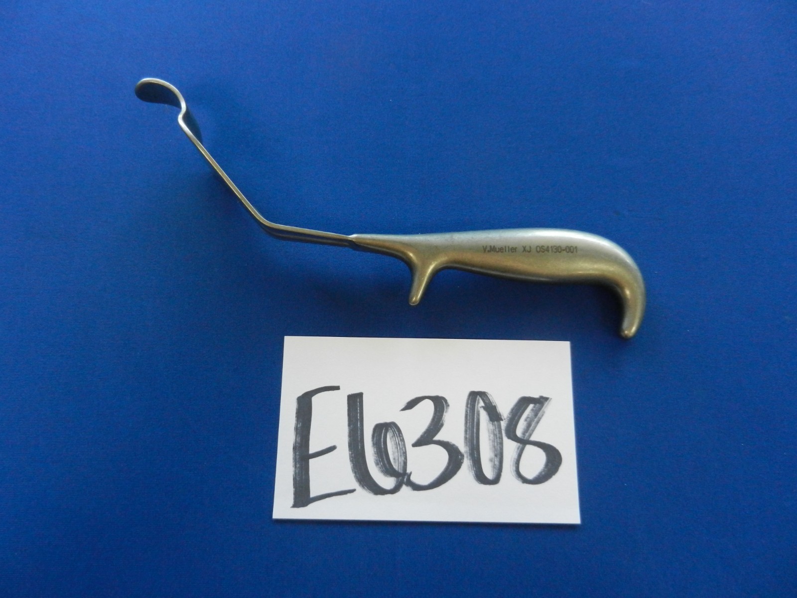 E6308 V. Mueller OS4130-001 Bennett Small Elevator/Retractor 44mm Wide