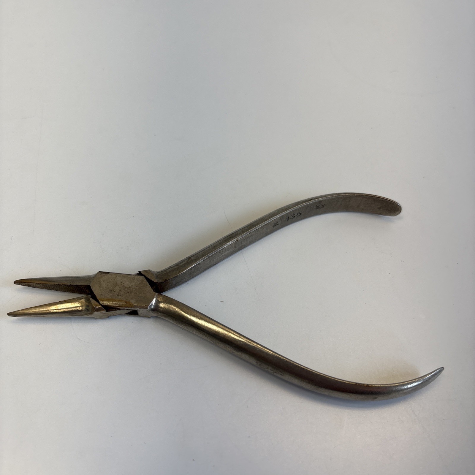 Dental Goslee Crown Contouring Pliers Serrated #136 Stainless Steel USA