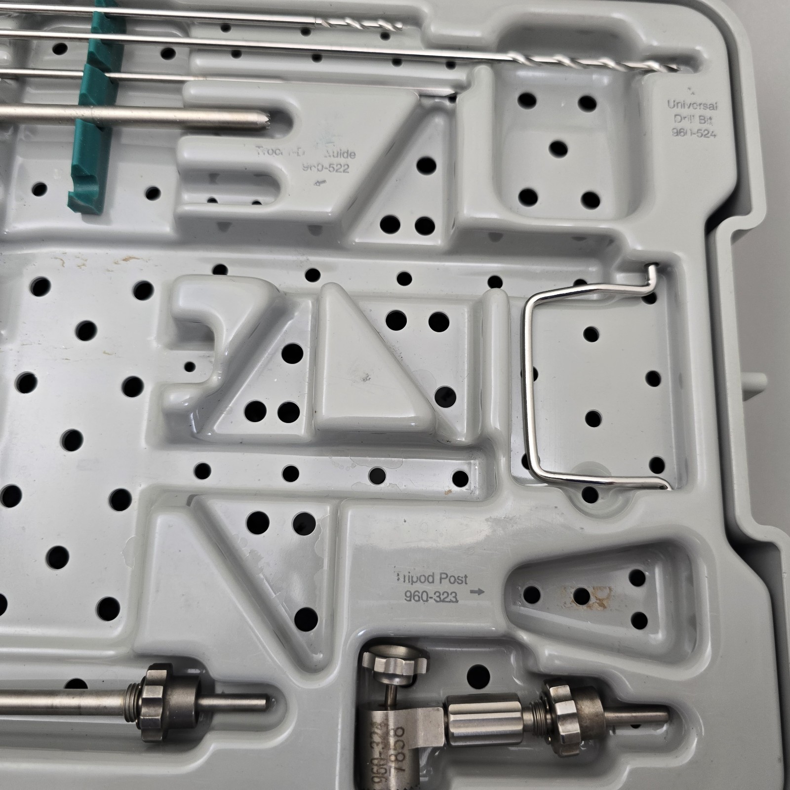 Medtronic Sofamor Danek 960-522, 524, 526, 527 960-321, 322, 324, 325, 326 Spine