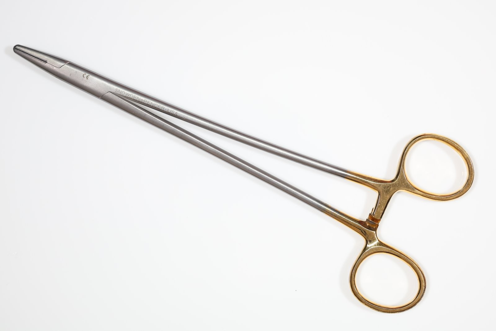 Snowden-Pencer 0140 Mayo-Hegar Needle Holder, Str, Serrated Diamond Jaw, TC, 8in