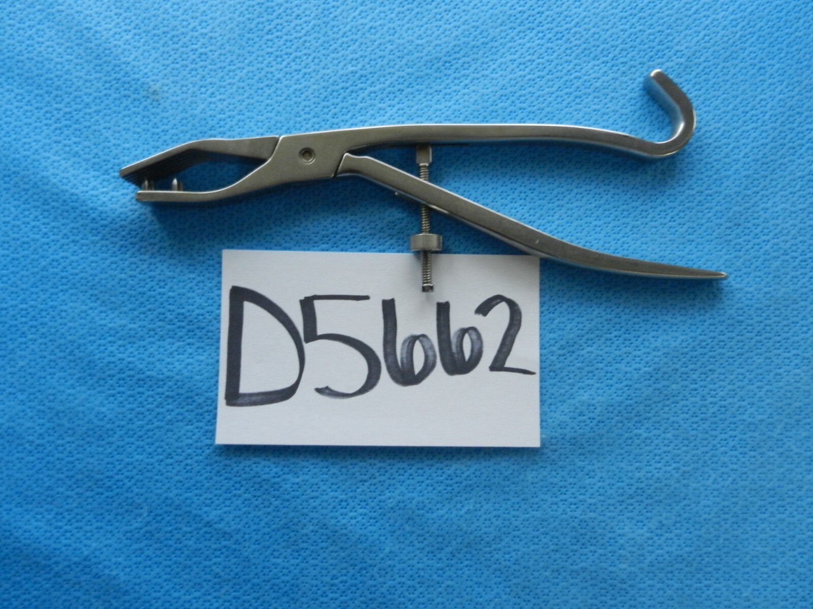 D5662 Stryker Dall Miles Orthopedic Forceps 4 Teeth 22.5cm 6704-9-550