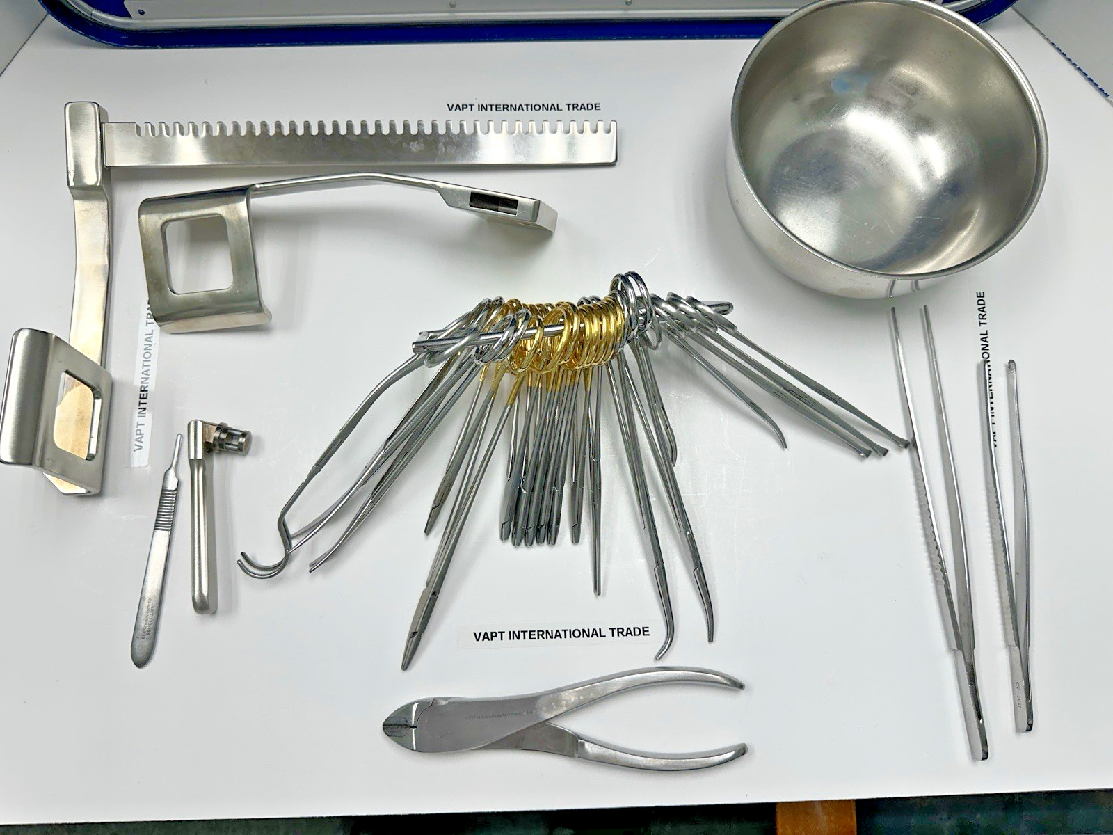 26-Piece Emergency Thoracotomy Tamponade Tray – Surgical Instrument Set