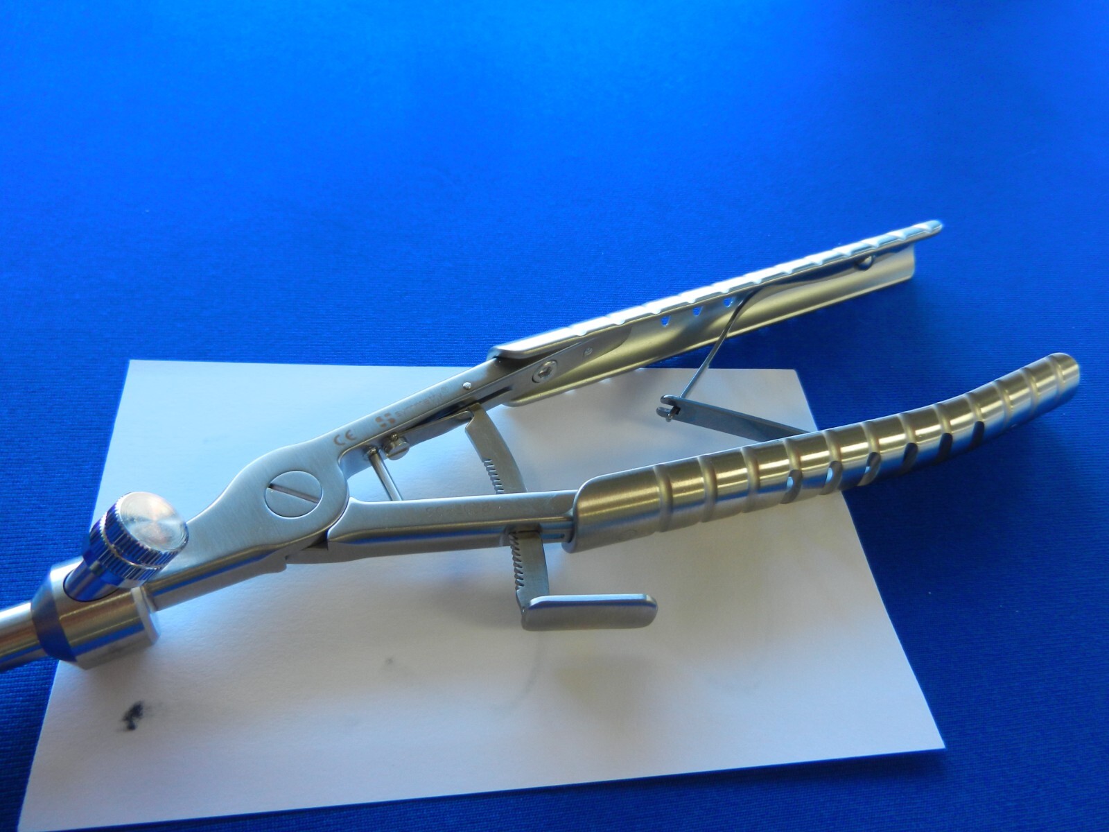 F20 Symmetry Surgical Laparoscopic 5mm x 32cm, TC, Curved Needle Holder 98-3038