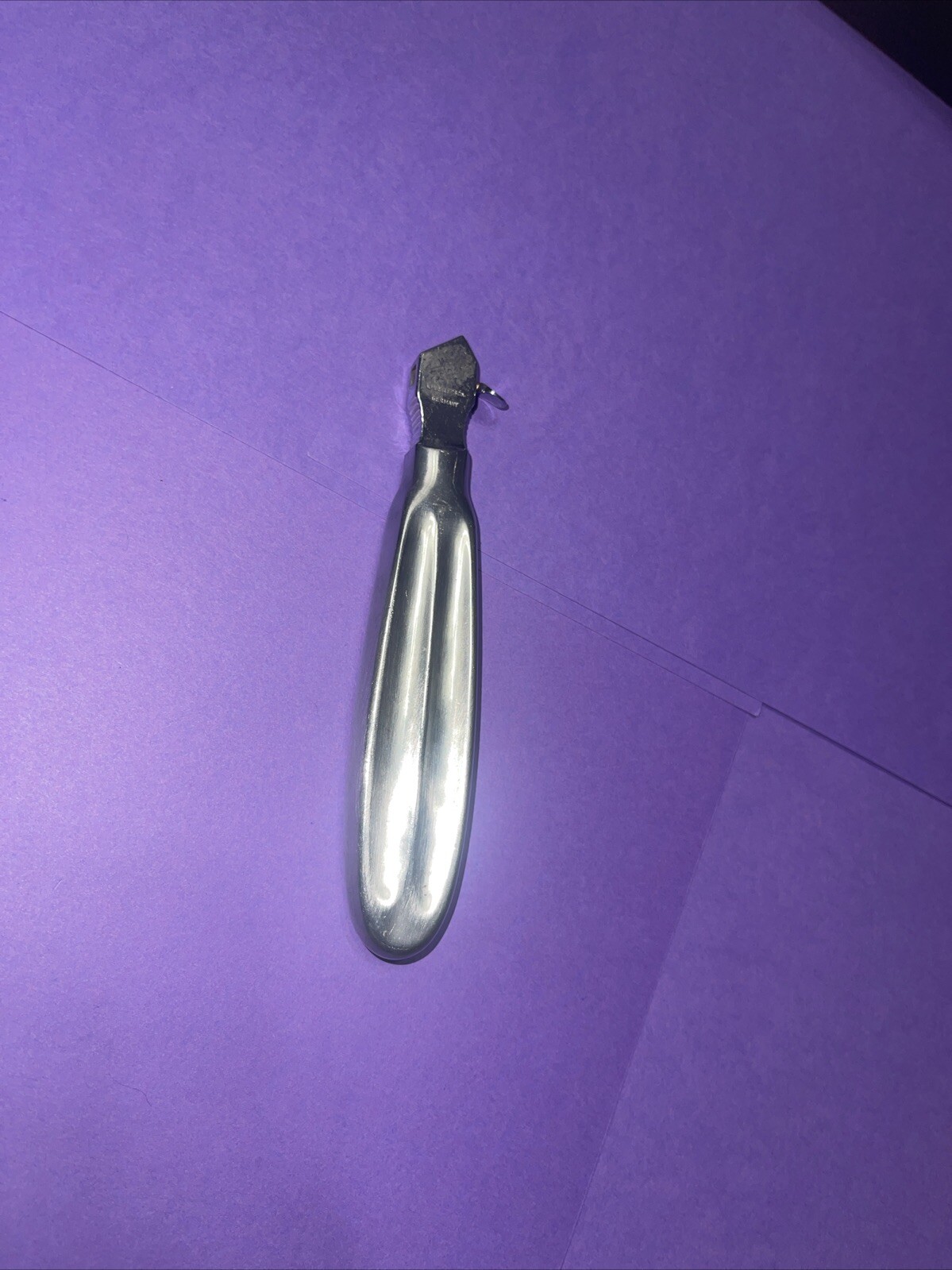 V. Mueller Surgical Tool (130)