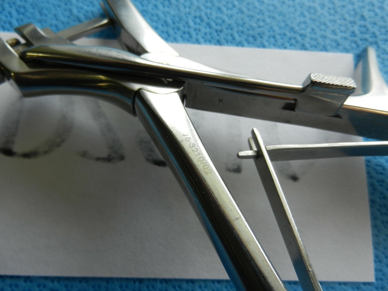 D2510 W. Link Surgical 3mm 40 Degree Rotatable Rongeur 75-3210/02
