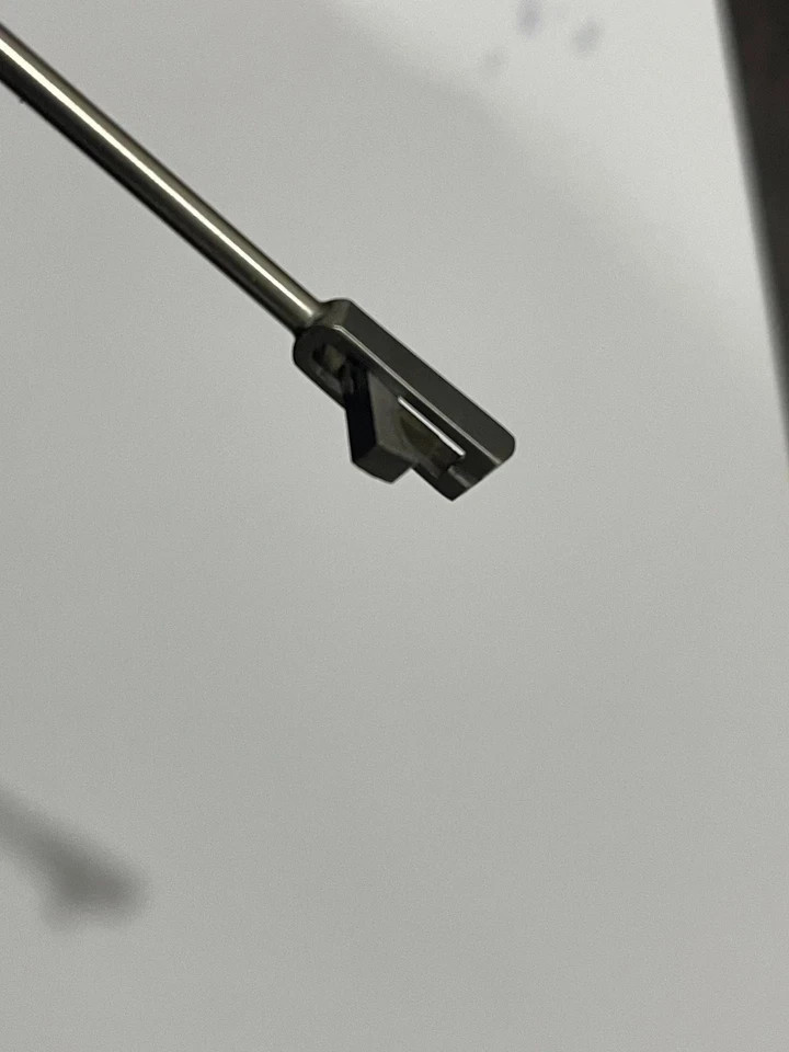 Arthrex AR-12250 Suture Cutter, 4.2 mm, Straight, closed end Instrument