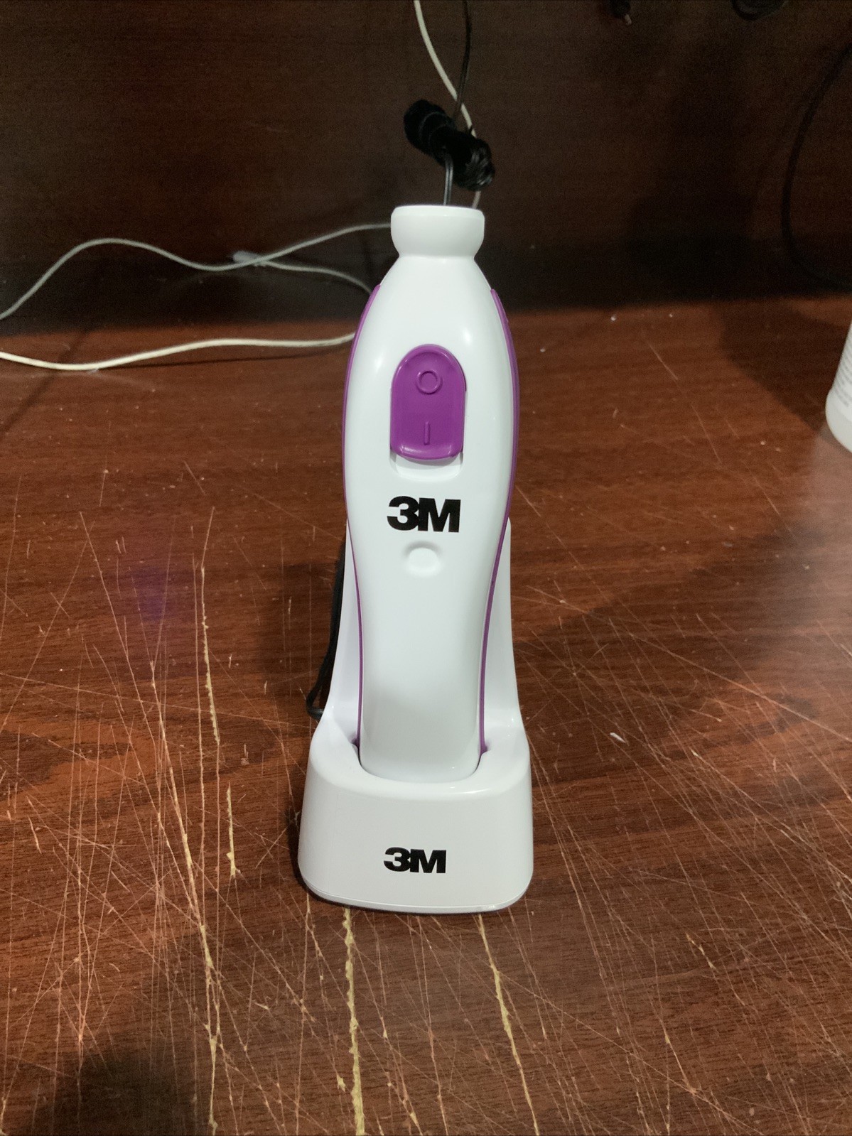 3M Surgical Clipper with Pivoting Head 9661L, Clipper W/ Dock And Charger