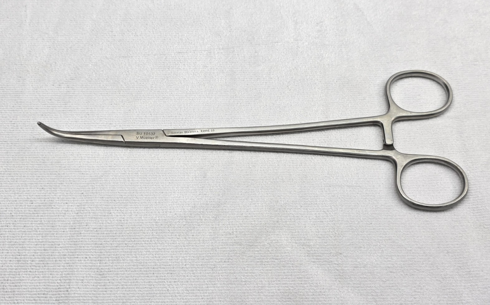V. Mueller SU10532 Gemini Artery Forceps 8-1/4″