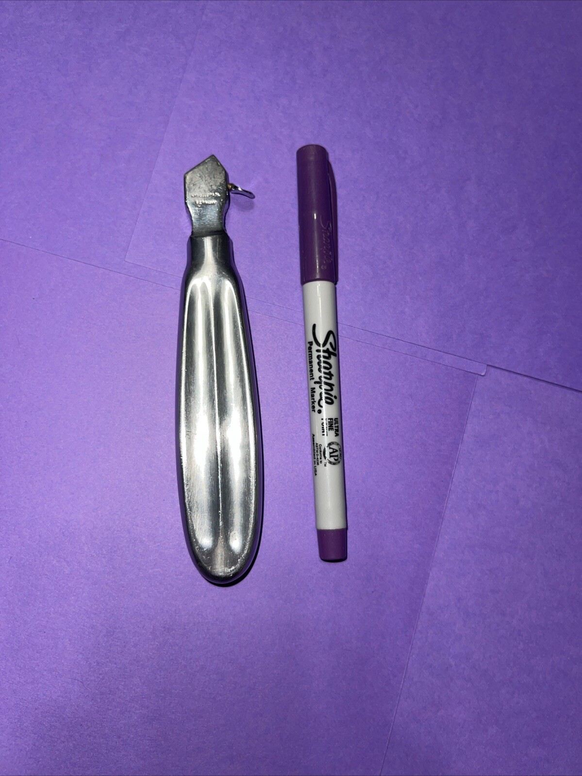 V. Mueller Surgical Tool (130)