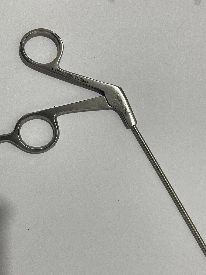 Arthrex AR-12250 Suture Cutter, 4.2 mm, Straight, closed end Instrument