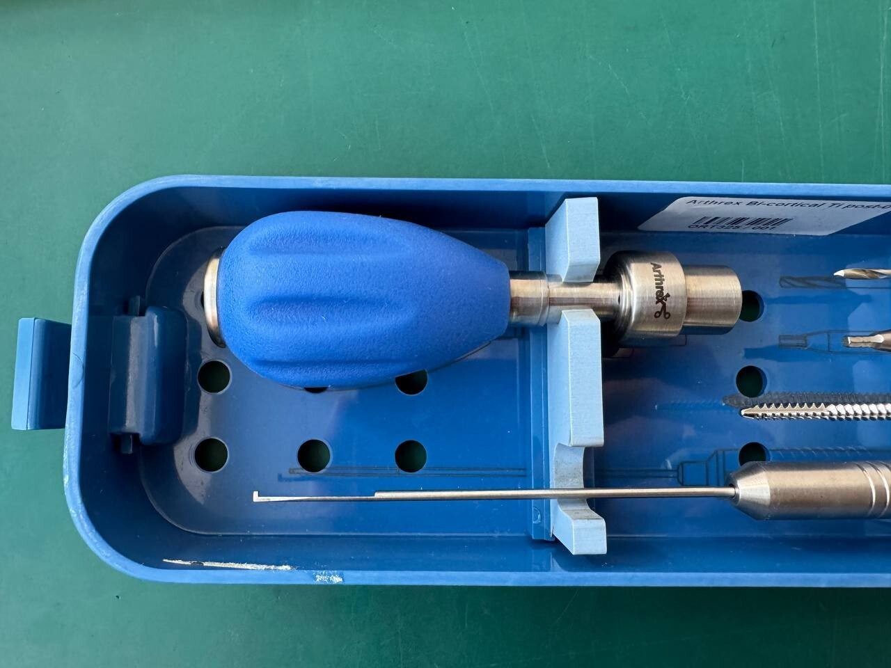 Arthrex AR-1365C Bi-Cortical Titanium Post Instrumentation Set