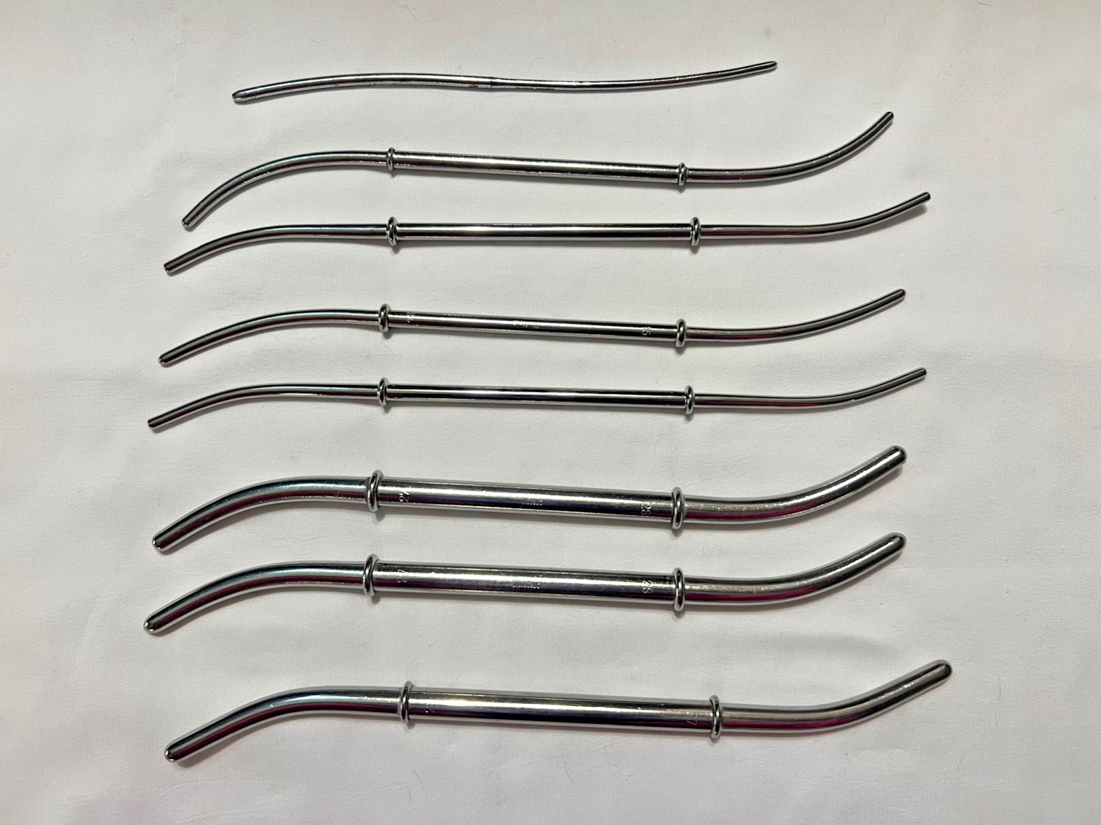 Set Of 8 Integra Miltex Hank Uterine Dilators Curved Double-Ended 10-1/2″ L