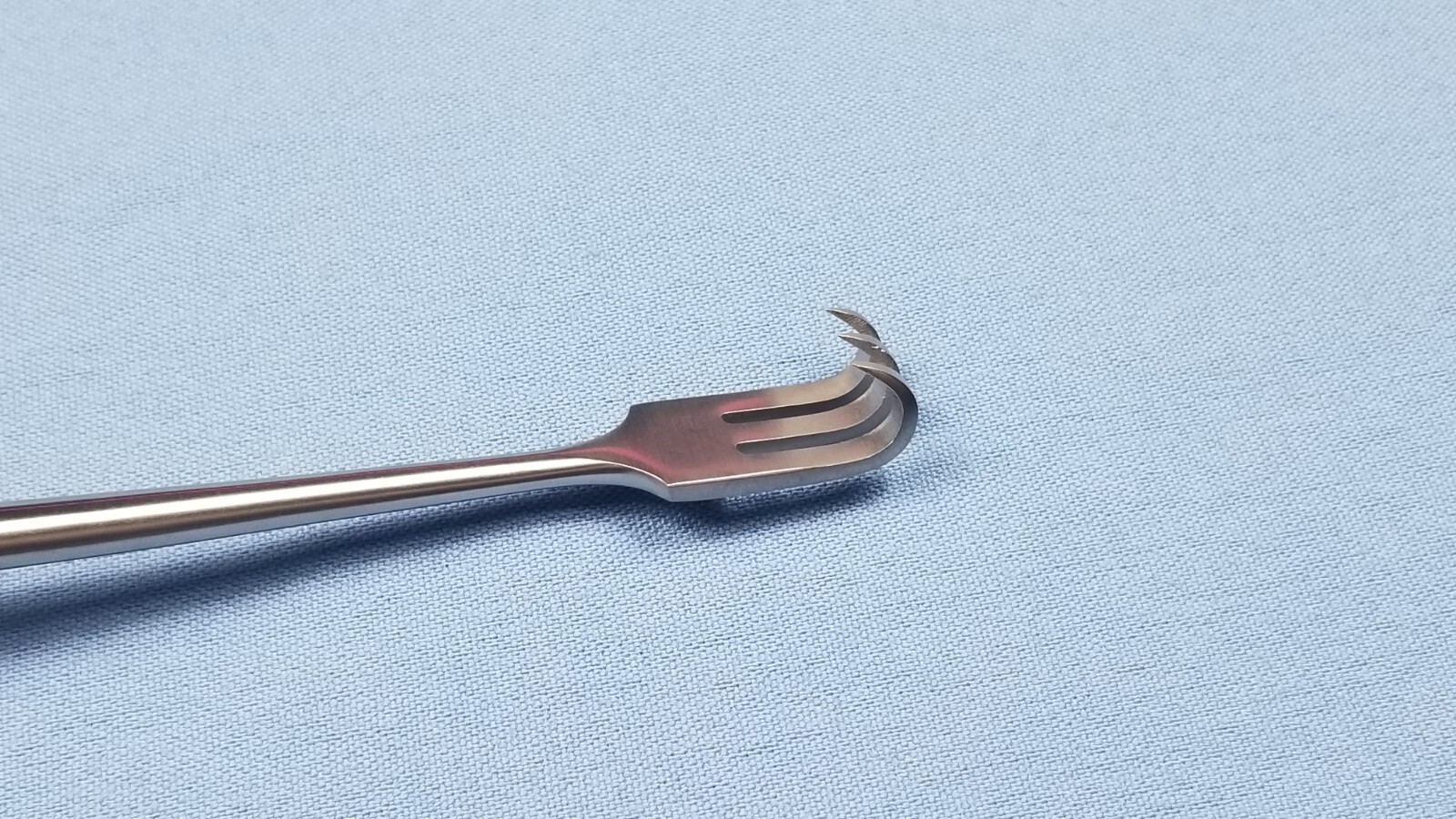 German Stainless Steel Volkmann Retractor 370509