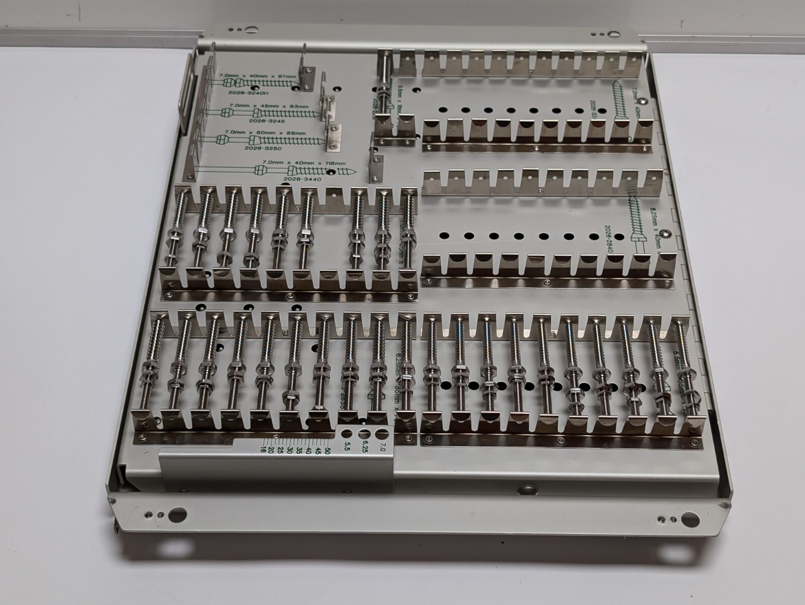 ACROMED 2025-990 VSP Implant Set (USED).